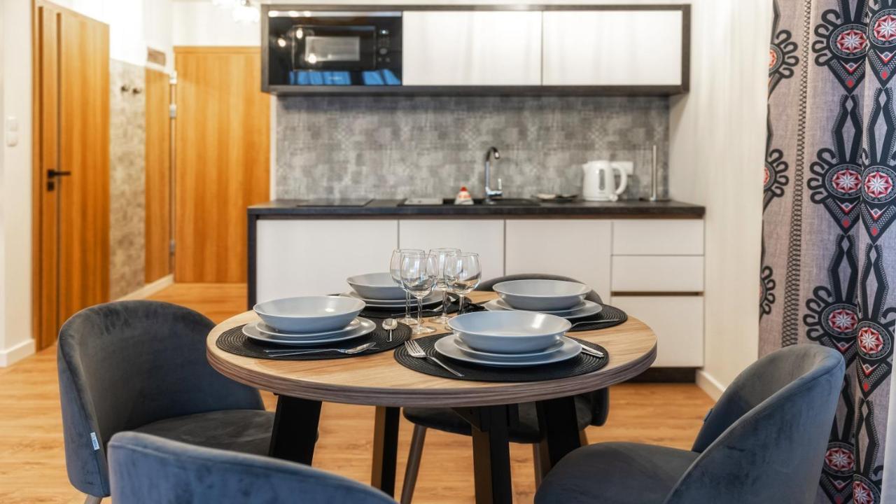Apartamenty Sun & Snow Resorts E Bialka Tatrzanska Z Sauna Ngoại thất bức ảnh