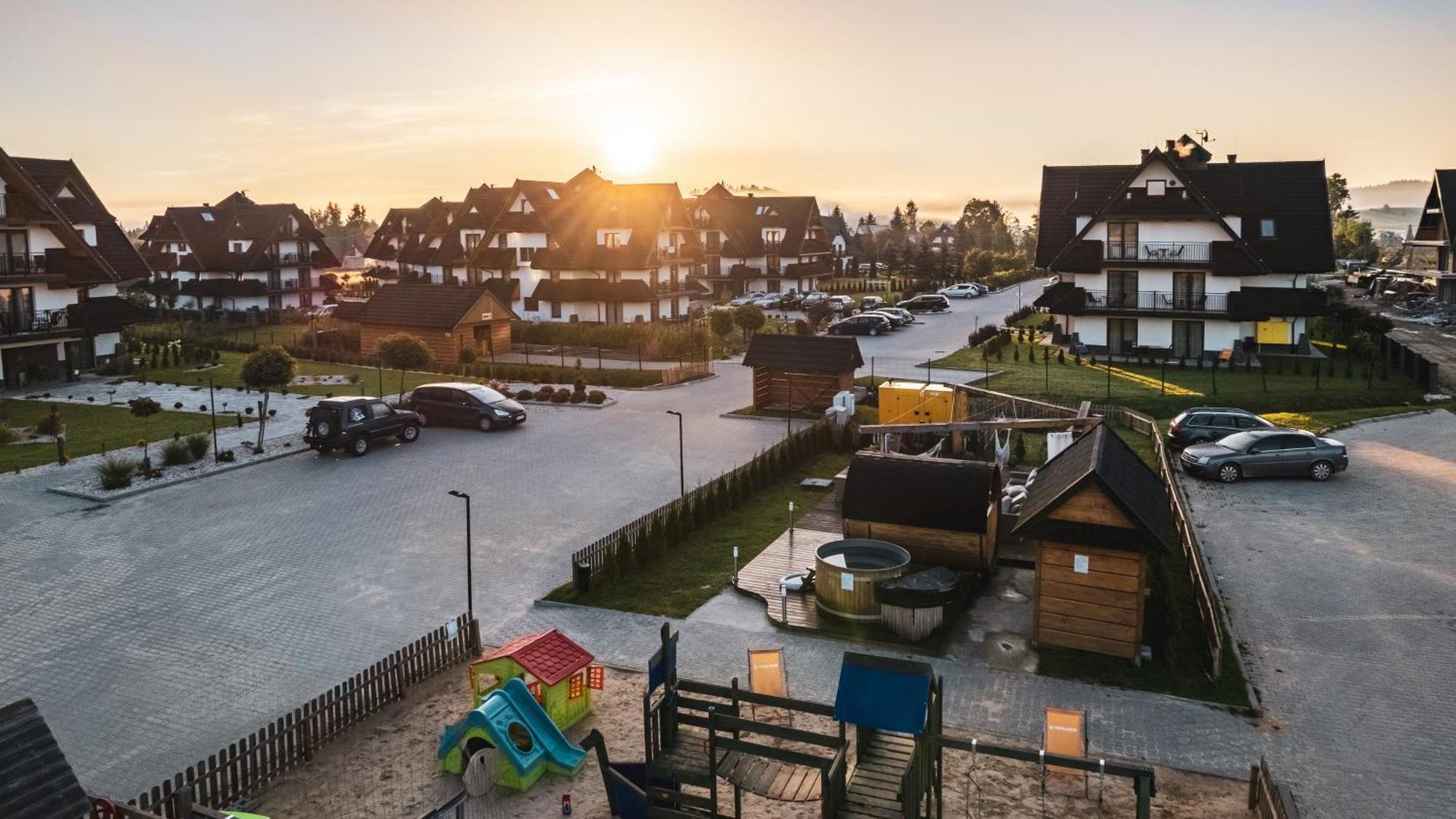 Apartamenty Sun & Snow Resorts E Bialka Tatrzanska Z Sauna Ngoại thất bức ảnh